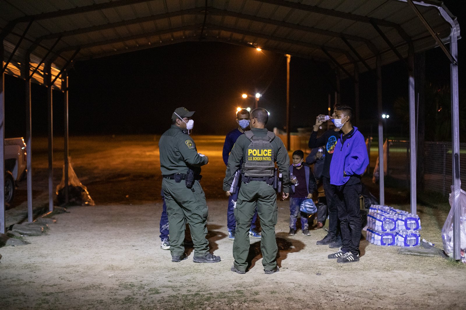 Border officials processed around 100 migrants who surrendered in smaller groups near La Joya, Texas on August 7, 2021. (Kaylee Greenlee – Daily Caller News Foundation)